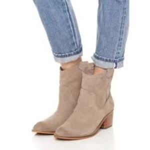 Dolce Vita Grayden Bootie